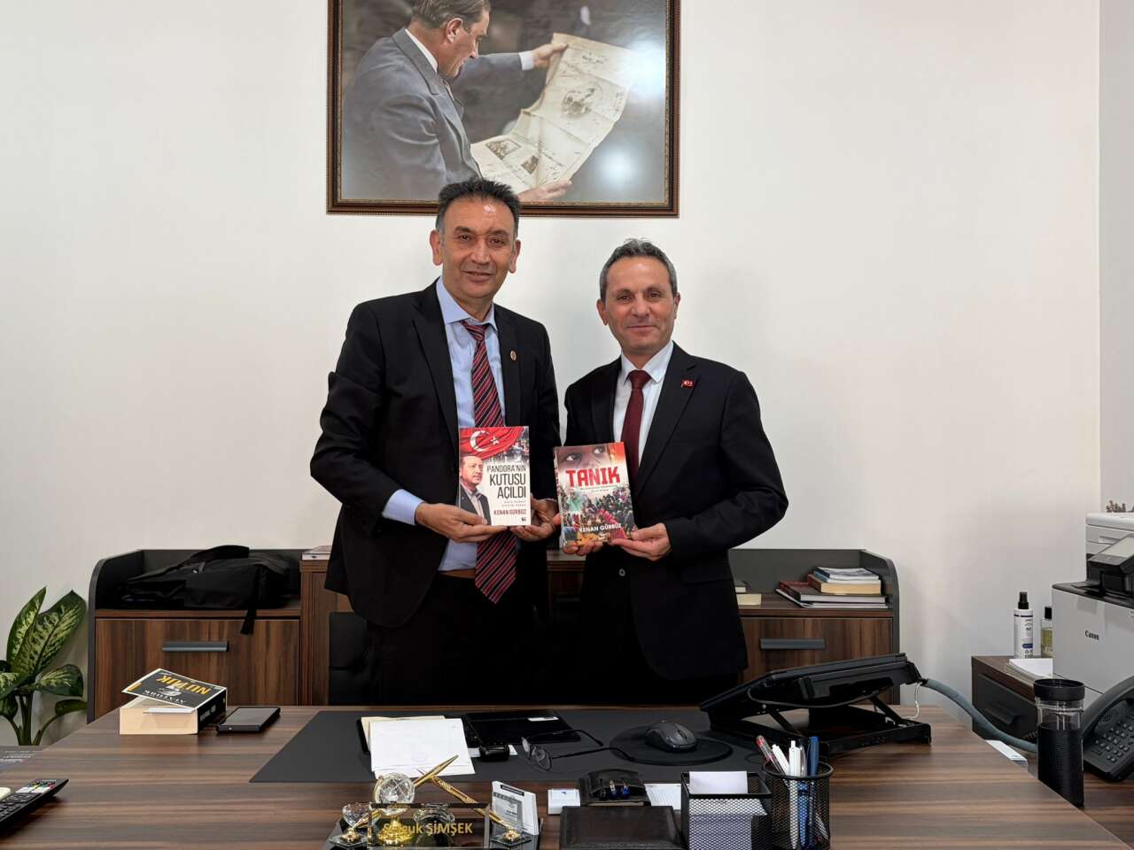 Muğla Gazeteciler ve Yazarlar Derneği’nden, MBB Basın Yayın ve Halkla İlişkiler Dairesi Başkan Vekili Selçuk Şimşek'e Ziyaret 3